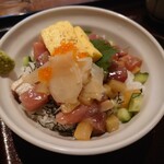 シンヨコ商店 - 海鮮丼