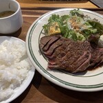 グリル モトカラ - ダブルロースステーキランチ 1,200円(肉の日価格)