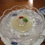 大丸別荘 - デザート　梨のコンポート