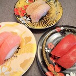 にぎりの徳兵衛 - 中トロ　炙り大とろ　本まぐろ赤身