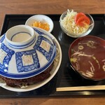 会津喜多方ラーメン 坂新 - ソースかつ丼定食 ¥980