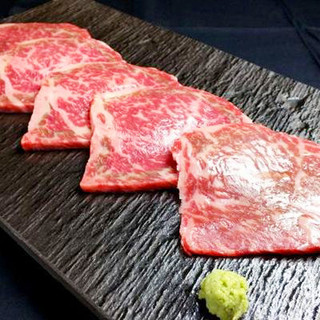 Yakiniku Ari Gyuu - リブロースの中心部を贅沢に使用した、有牛１番人気の【10秒ロース】