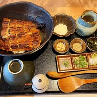 炭焼鰻 寝床 福島店 - 