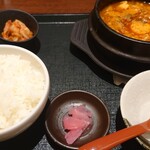 Yuagari Kicchin Namimakura - スンドゥブ定食