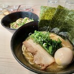 横浜家系ラーメン 梅田家 - 