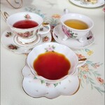 オトギノカミマチ サンドリヨン - ３名様紅茶カップ