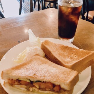 カフェ・クレオール_1