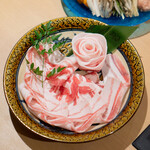 しゃぶ邸ことぶき - あぐー豚のしゃぶしゃぶ