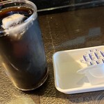 餃子の店 さんかい - サービス　アイスコーヒー