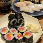 餃子と煮込み 魚屋鮨しん - 