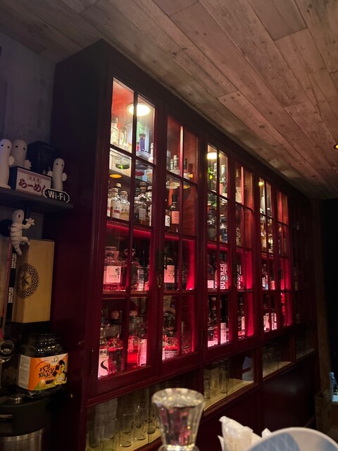 根室では少ないバーらしいバー : Bar Azitoの写真