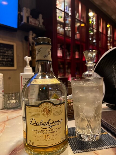 根室では少ないバーらしいバー : Bar Azito