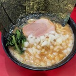 ラーメン 杉田家 - 並　TPのり　タマネギ