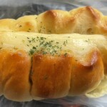 川越ベーカリー 楽楽 - ちくわパン　250円！