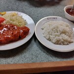 牡丹江飯店 - カツライス。絶品。