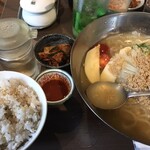 ちゃんぐん平岡亭 - 