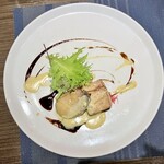 キャトルラパン - メカジキのソテーと鮑の低温調理