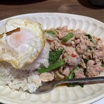 タイ屋台 ラオラオ - 