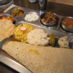 南インド家庭料理 カルナータカー - ランチAセット