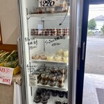 和田農園直売所 - 料理写真:店内3