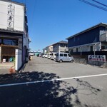 Chiyo sushi - 駐車場