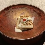鉄板焼料理 円居 - 穴子の白煮焼きのバーニャカウダソース