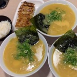 濃厚鶏塩白湯ラーメン ほったて小屋 - 