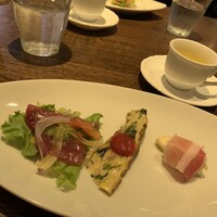 スペイン料理 La Cazuela 三ノ宮 ミント神戸店 - 