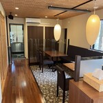 小文字 久芽乃 - テーブル席