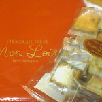 モンロワール - レッドの袋が印象的。