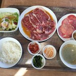 プレミアムカルビ - プレミアム焼肉ランチ