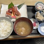 寿司吉 - 刺身定食 1.400円