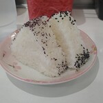 長浜ラーメン 一心亭 - おにぎり…温かい(^_^)