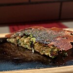 浅井 - 「ねぎすじ」断面   ソース味でもきっと旨いだろうな