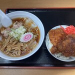 お食事処 楽笑 - 料理写真: