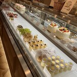 アトリエ アンプティプー - 