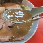 横浜家系ラーメン 黄金家 - スープ