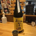 北新地ここの - 最後は私のイチオシ、みむろ杉。バナナのような桃のような香り漂う日本酒