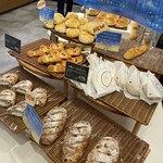 ペンギン Bakery - 