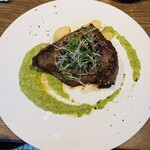 CIRCULO - 牛ハツのロースト～チミチュリソース