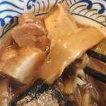 つけ麺 ジンベエ - チャーシュー、メンマ