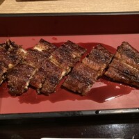 ひつまぶし名古屋備長 ラシック店 - 香ばしく焼き上げています