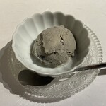 懐韻 - アイスクリーム 黒胡麻黄粉
