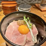 金沢濃厚煮干豚骨 伊乃心 - 