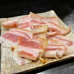 日名田 - 生ハム、この脂と舞美人の酸が合うんよ。