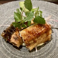 Gibier MIYAMA - 鰻の炭火焼、マッシュポテト、赤玉葱