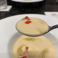 mahoroba 鉄板 心斎橋 - トマトとじゃがいもの冷製スープ