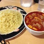 チュー勇 - ピリ辛ホルモンつけ麺セット味噌おにぎり付730円