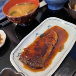 酒楽屋 ちろる - ランチのブリ照り焼き定食