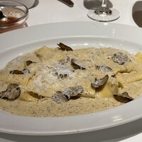 IL LUPINO PRIME - “自家製”パッパルデッレ　トリュフクリームソース